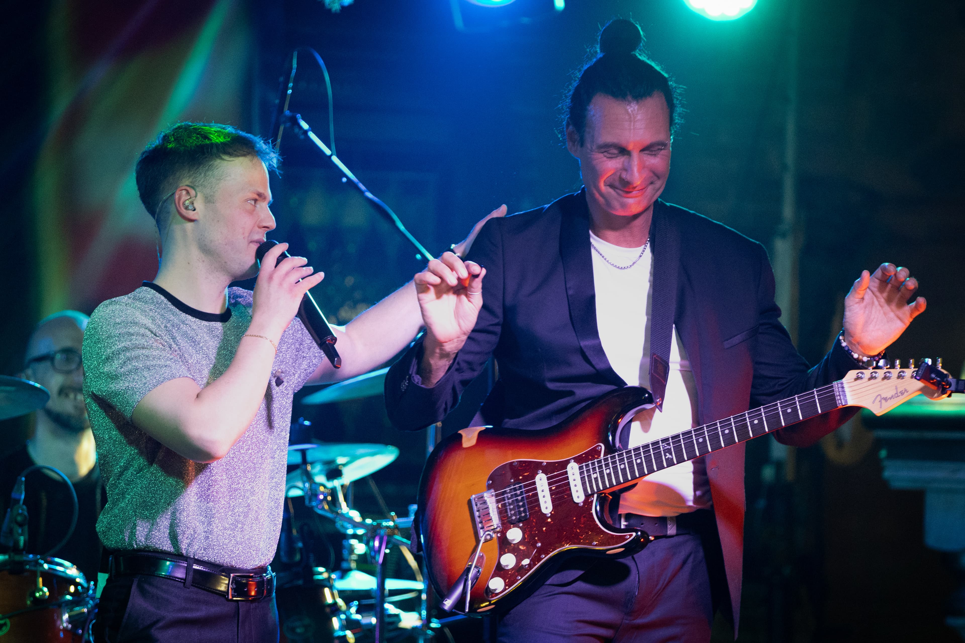 Senza Frontiere elettrico 8